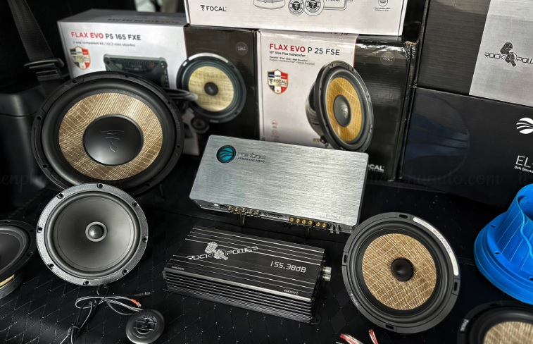 Cấu h&igrave;nh xe c&oacute; loa Focal P25 FE